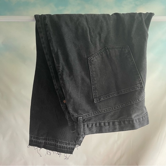 Old Navy High Rise Slouchy Taper Black Jean Women’s Size 22 - Picture 5 of 10